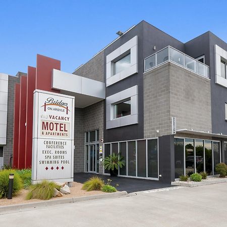 Bridges On Argyle Motel ทาแรลกอน ภายนอก รูปภาพ